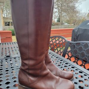 Ugg Seldon Brown Leather Riding Boots 8.5